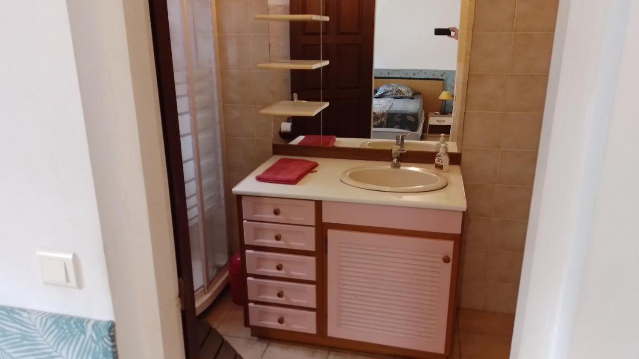 Kay Zanndoli Apartamento La Trinité Exterior foto