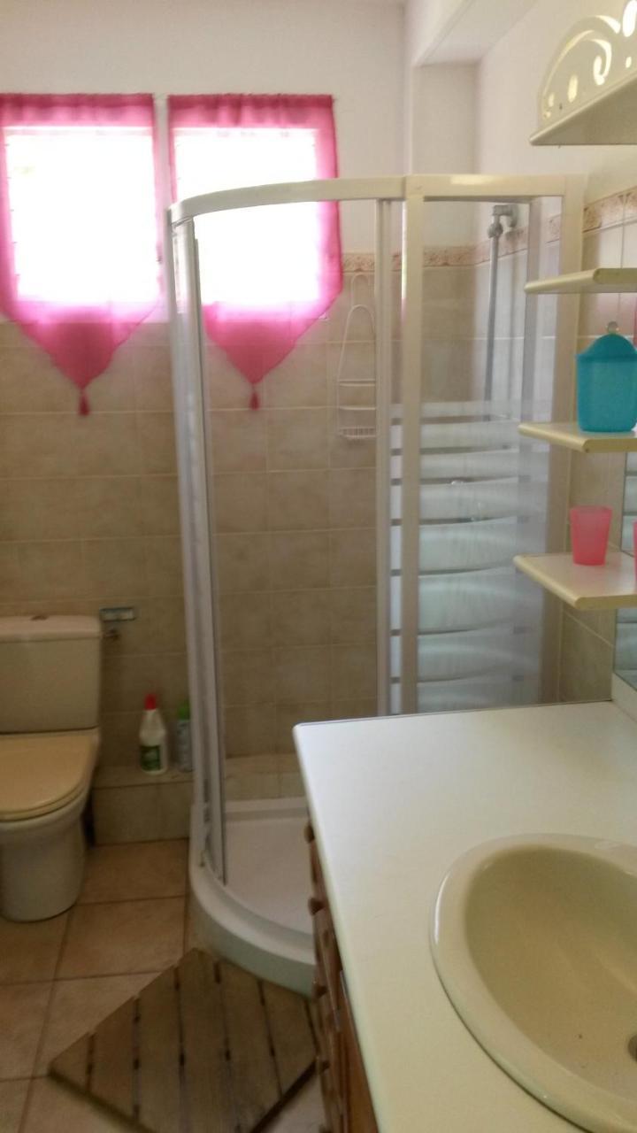 Kay Zanndoli Apartamento La Trinité Exterior foto