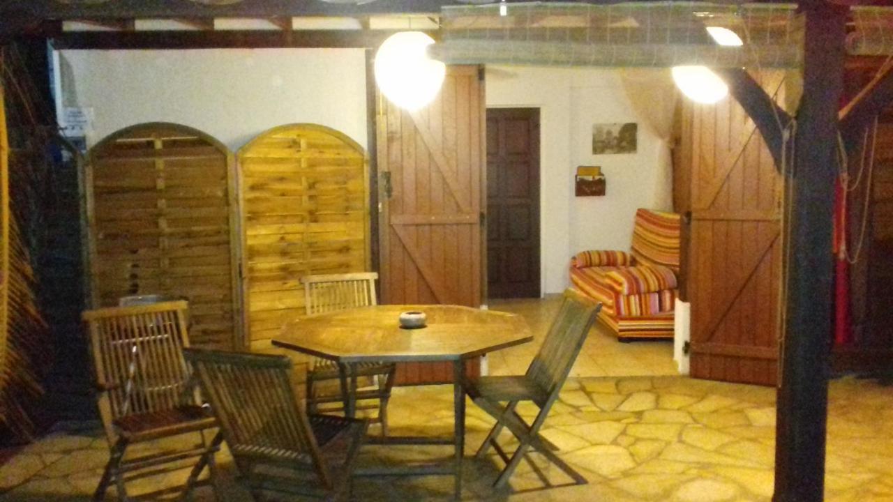 Kay Zanndoli Apartamento La Trinité Exterior foto